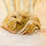 Sculpture à l'étage du roi et peintures originelles