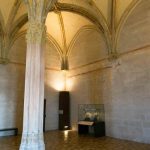 Fine colonne centrale sur laquelle reposent les voûtes