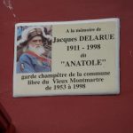 Plaque à la mémoire du dernier garde champêtre de Paris